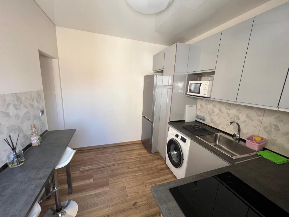 Genuar Apartments Malaga Center. Free Parking Екстериор снимка